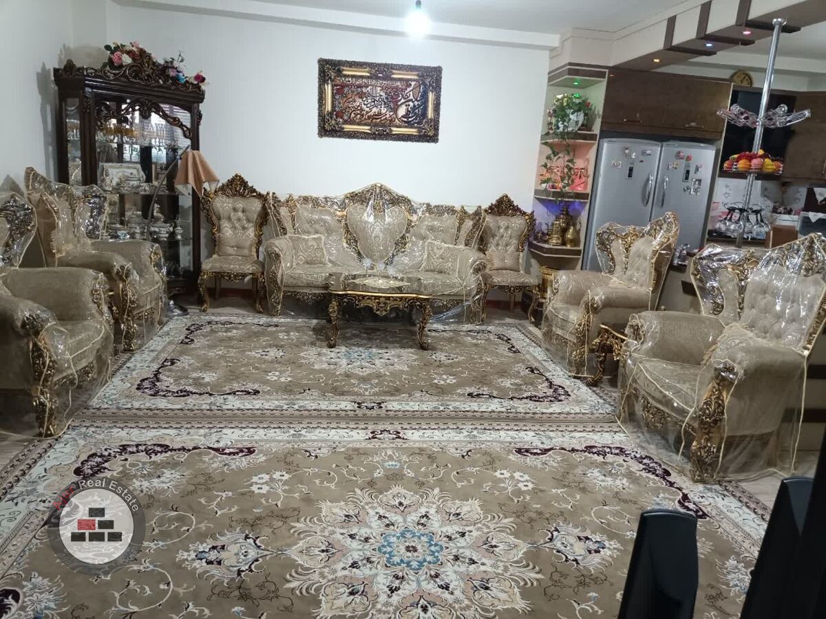84متری پارکینگ دارنسترن شرفی در خرید آپارتمان مرکز شهر رباط کریم عکس شماره 1