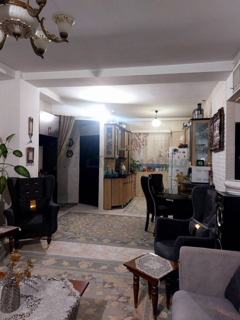  آپارتمان ۸۳ متری/ شهرک آبشناسان در خرید آپارتمان آبشناسان رباط کریم عکس شماره 2  