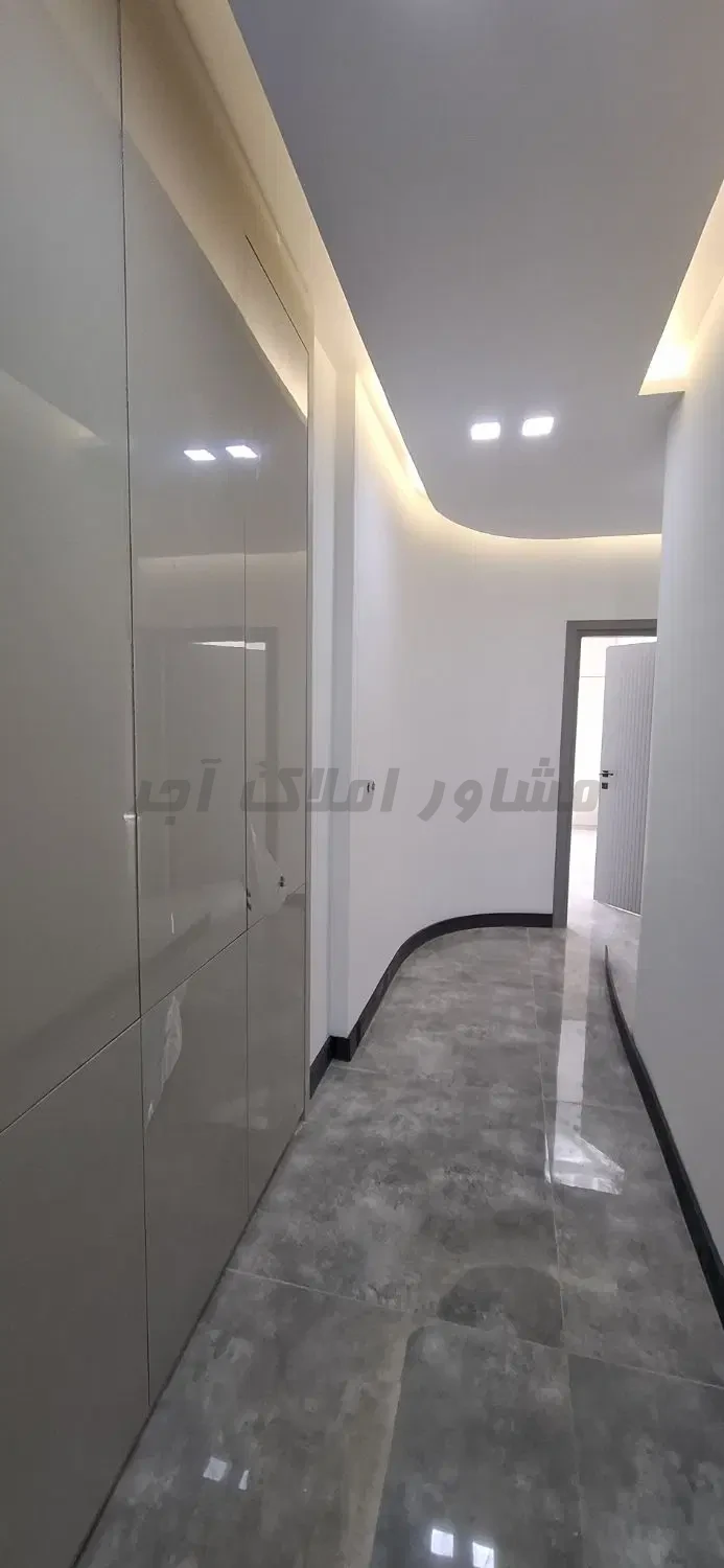 از خاصترین واحدهای بلوار مطهری/تراس قابل چیدمان در خرید آپارتمان خ مطهری لاهیجان عکس شماره 2