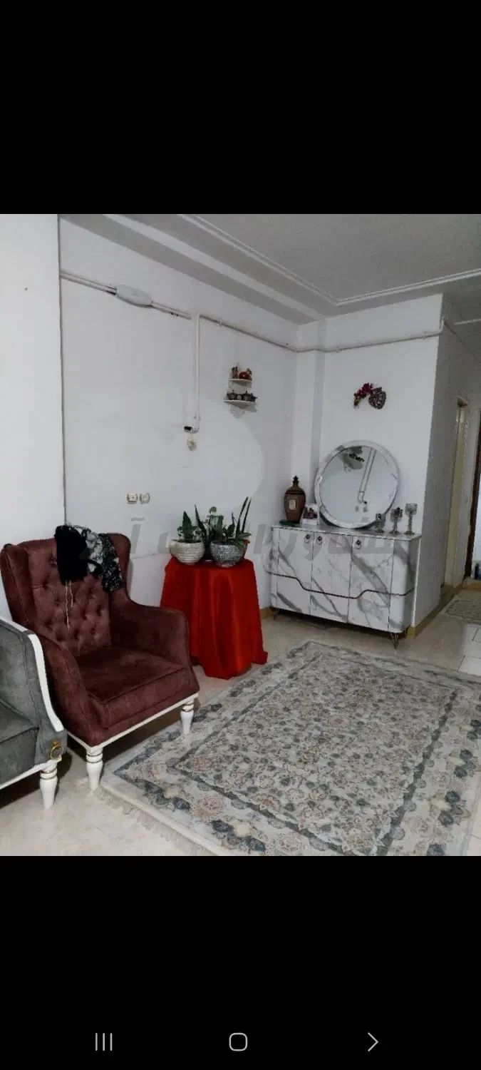 خونه ۷۷ متری طبقه اول دو واحدی بازسازی شده در خرید آپارتمان خ استاد محجوبی لاهیجان عکس شماره 1
