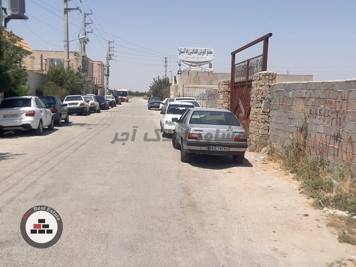 زمین ۱۰۰۰ متری رباط کریم در خرید زمین صنعتی عکس شماره 1