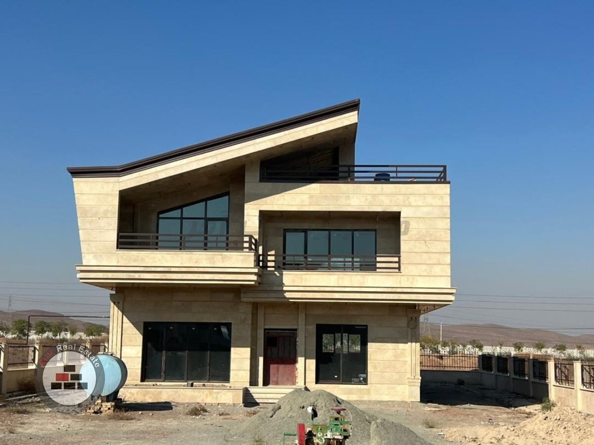 فروش 1350 متر زمین 450 متر بنا در خرید خانه ویلایی شهرک خانه رباط کریم عکس شماره 2