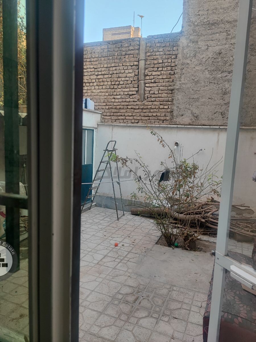 Image 10