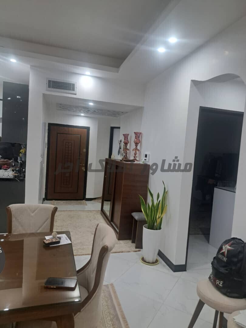  فروش آپارتمان۱۳۰متری،۳خواب،بلوار کمالی در خرید آپارتمان مرکز شهر رباط کریم عکس شماره 1  
