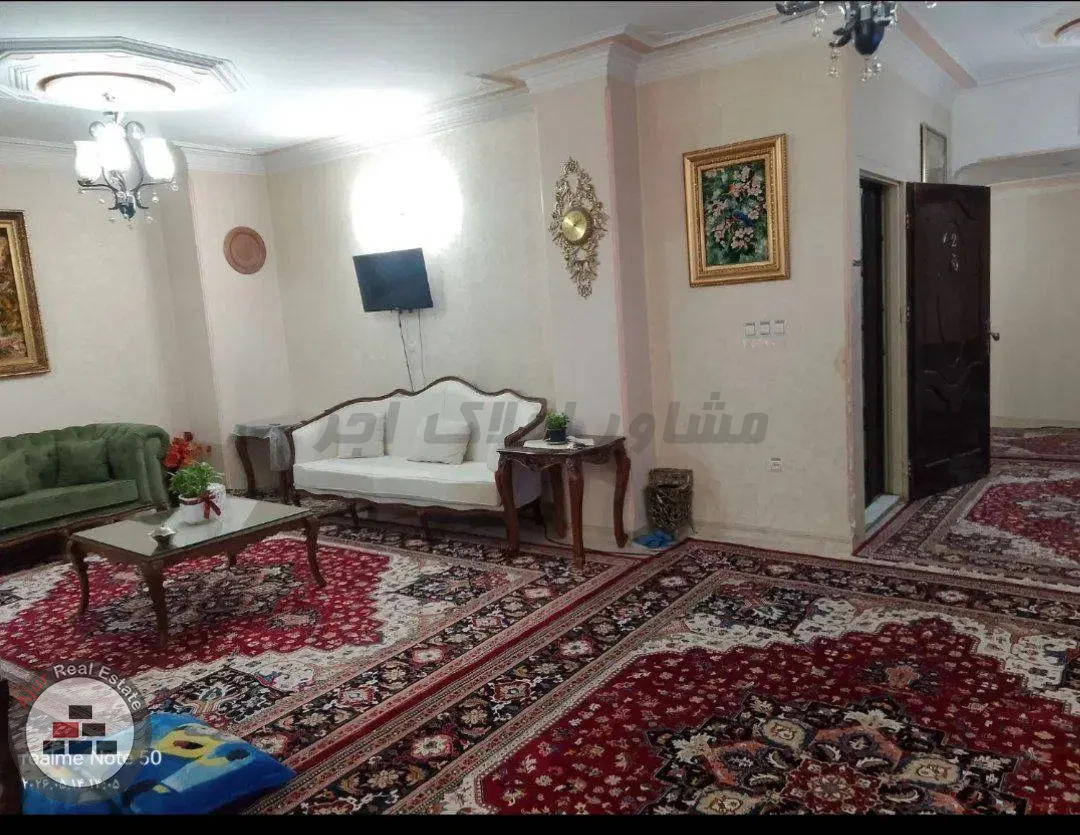 فروش آپارتمان۱۴۲ متری سر چهار خیابان رجایی در خرید آپارتمان خ شهید رجایی رباط کریم عکس شماره 1