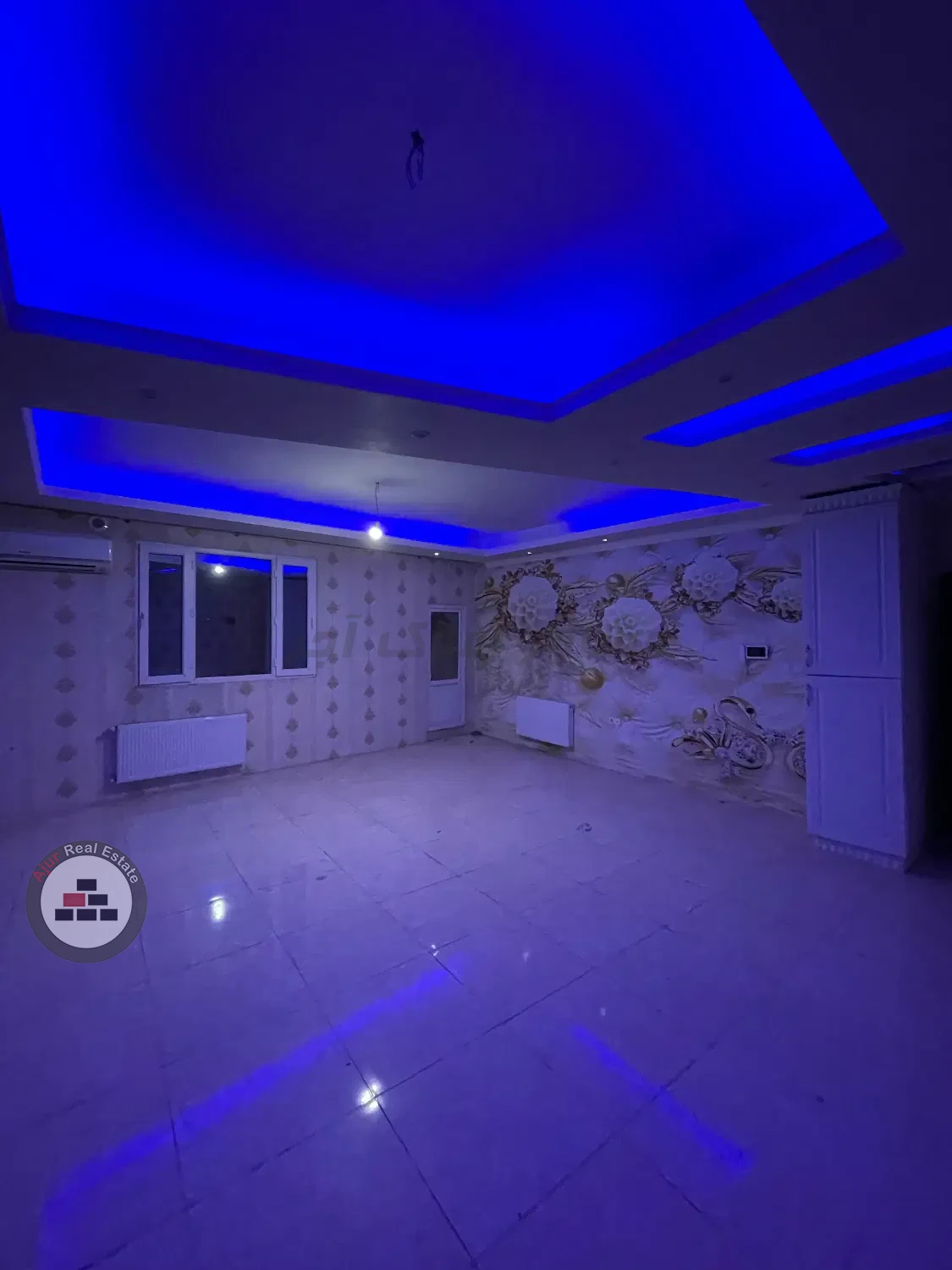 فروش اپارتمان ۱۱۰ متری دو پارکینگه سند دار نبش در خرید آپارتمان کنارگذر امام خمینی اسلامشهر عکس شماره 2