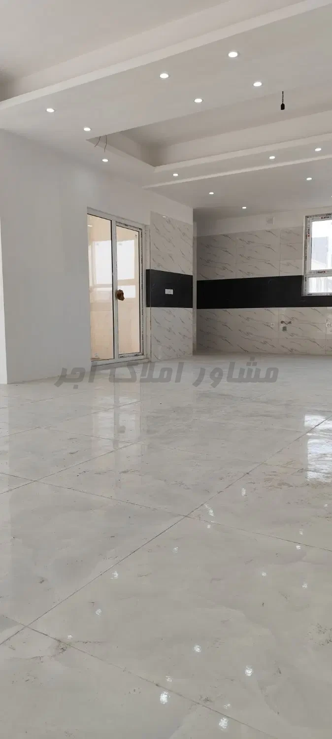 فروش واحد ۱۳۳ متری در خرید آپارتمان بلوار نیایش رباط کریم عکس شماره 2