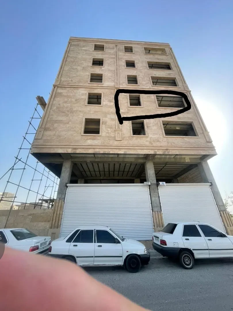 واحد ۱۴۰متری سند دار در خرید آپارتمان بلوار امام خمینی یاران 5 رباط کریم عکس شماره 1