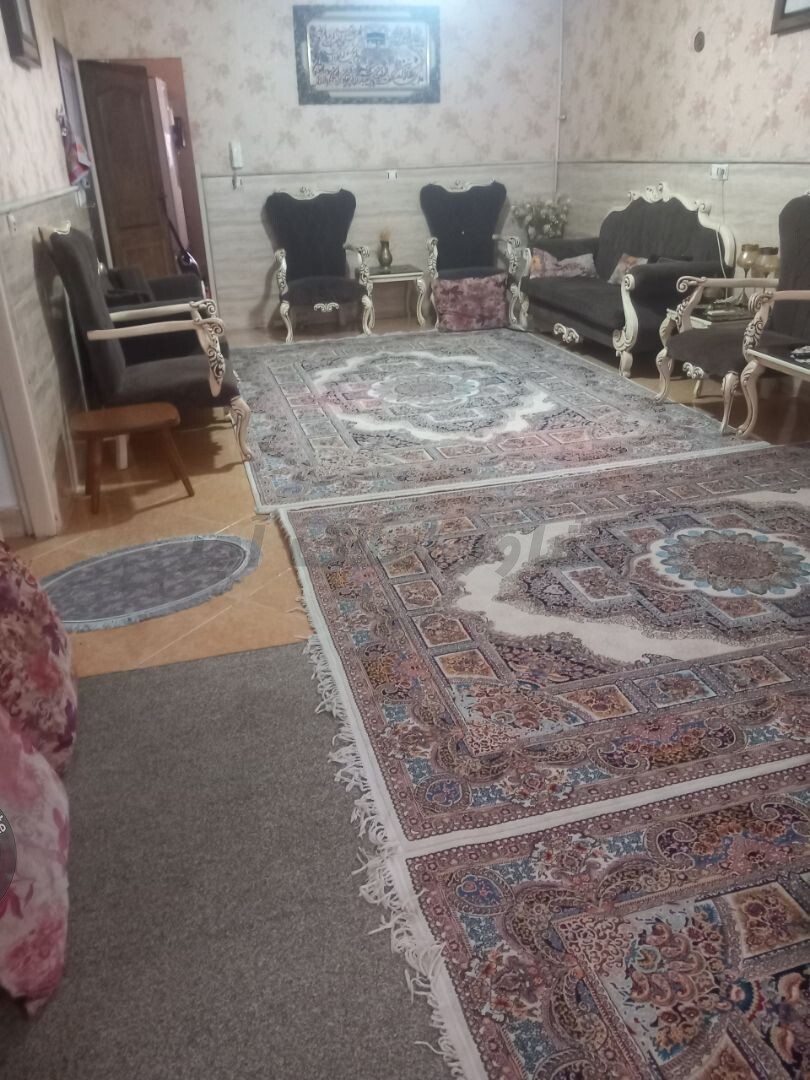 ویلایی۱۸۰متری خ بهشتی در خرید خانه ویلایی فرهنگیان رباط کریم عکس شماره 2