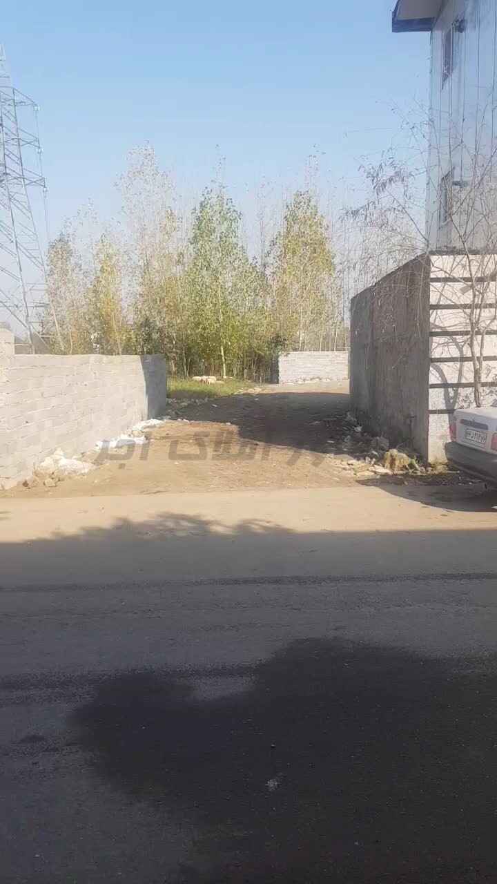  یک قطعه زمین کوچیک ۱۰۰ متری سندتک برگ دور در خرید زمین مسکونی بوجائیه لاهیجان عکس شماره 3  