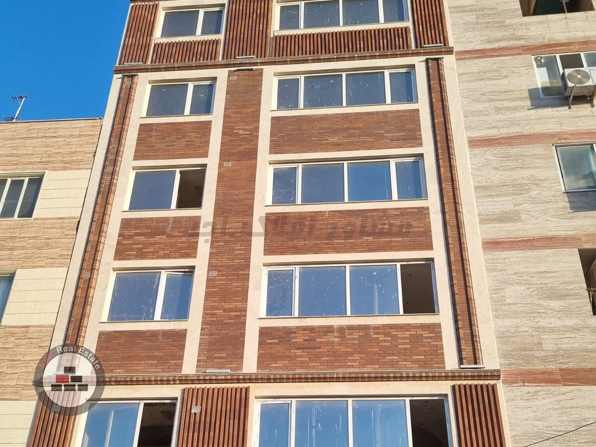 ۱۴۰ متری مهدی فهیمی در خرید آپارتمان فرهنگیان رباط کریم