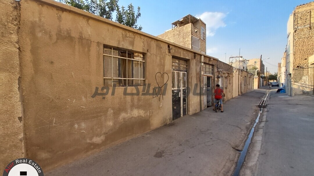 ۱۵۰متر کلنگی سند دار موسی بن در خرید خانه ویلایی گرجی رباط کریم عکس شماره 8