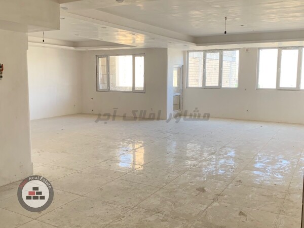 161 متر ، رباط کریم ، سه خواب نور گیر
