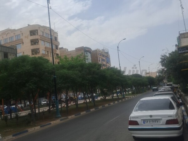 300 متر زمین مسکونی مرکز شهر