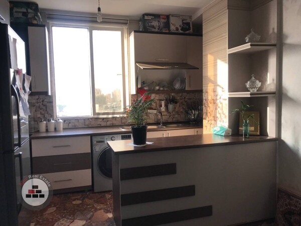 76 متر دو خواب پارکینگ فدائیان