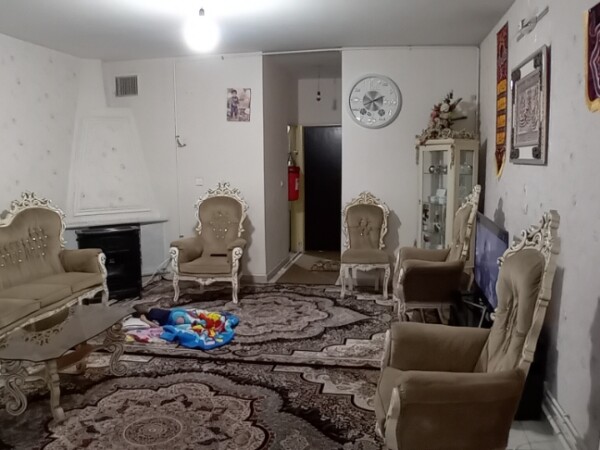 آپارتمان ۷۵ متری رجایی