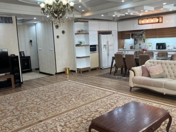 اجاره واحد آپارتمان ۱۳۰متری ۲خ