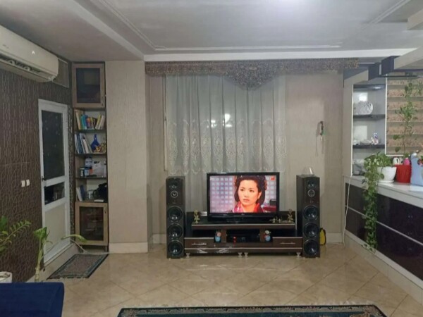 اپارتمان ۸۰ متری