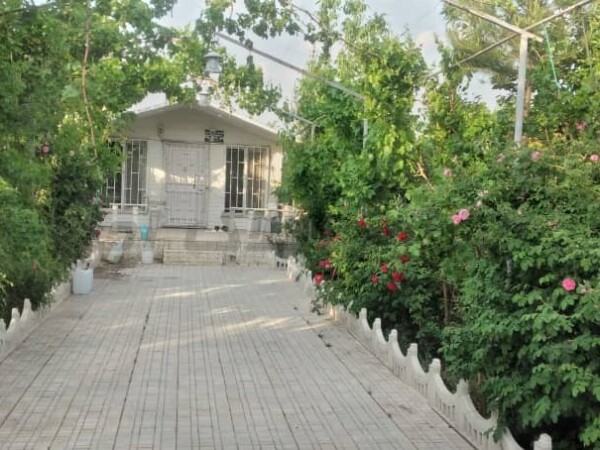 باغ ویلایی هزار متری، ده حسن