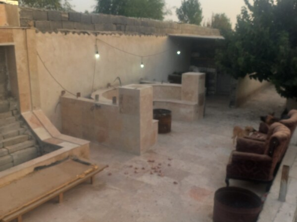باغچه ۸۰۰متری