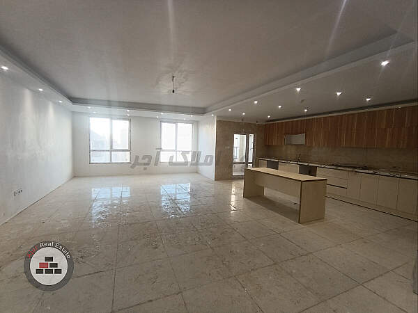 فروش آپارتمان ۲۰۰ متری لاهیجان