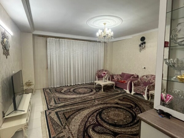 واحد 63متری( خیابان دادگستری )