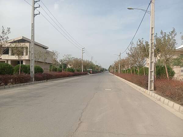 پنج هزار متر زمین در جاده خاوران (غنی اباد ری) مناسب ساخت سوله کارخانه سردخانه انبار گاراژ