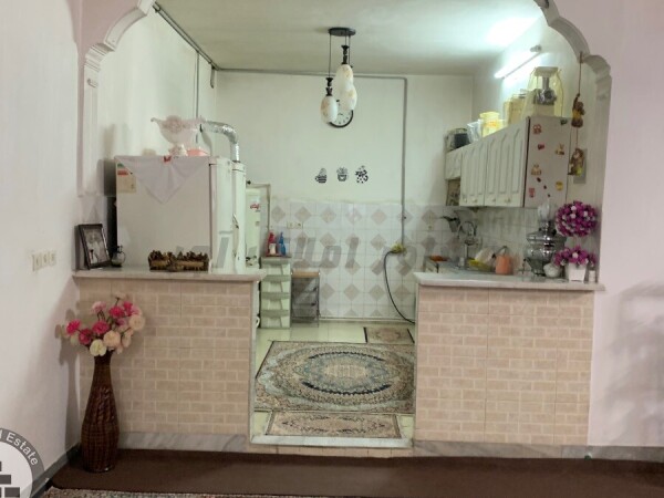 ۱۱۳متر دو خواب نیمه ساخته