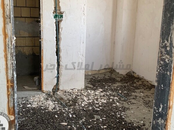 ۸۰ متر بنا ۷۰ متر تراس (پنت)